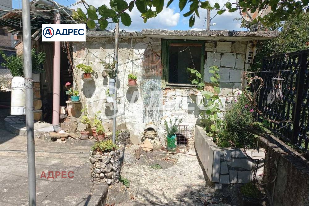 Продава КЪЩА, с. Куманово, област Варна, снимка 10 - Къщи - 55691818