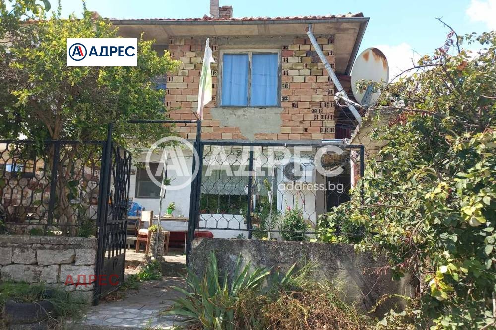 Продава КЪЩА, с. Куманово, област Варна, снимка 12 - Къщи - 55691818