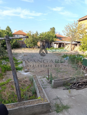 Piano della casa Proslav, Plovdiv 11