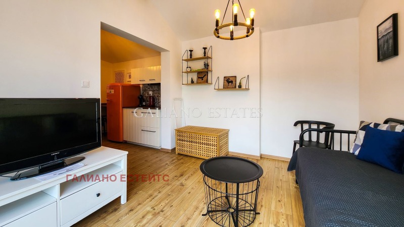 Продава 2-СТАЕН, гр. София, Център, снимка 8 - Апартаменти - 46795771