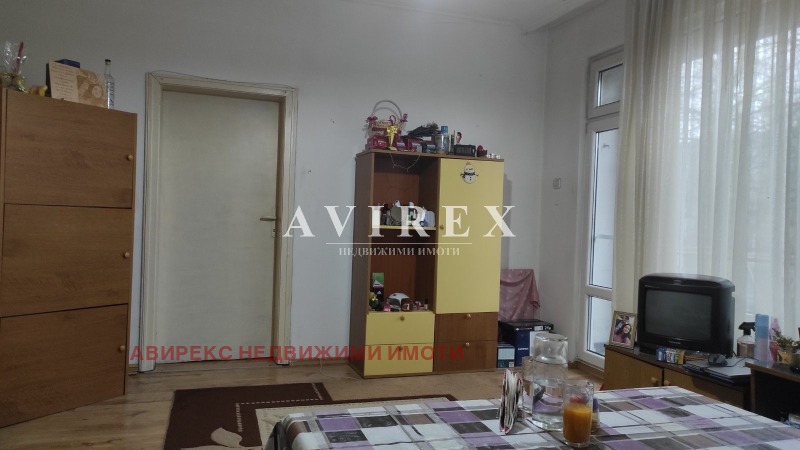 Eladó  1 hálószoba Plovdiv , Gagarin , 63 négyzetméter | 74817127 - kép [2]