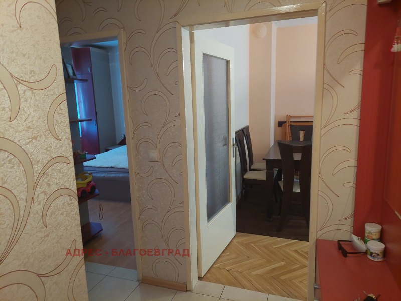 Продава 2-СТАЕН, гр. Благоевград, Струмско, снимка 12 - Апартаменти - 52709087