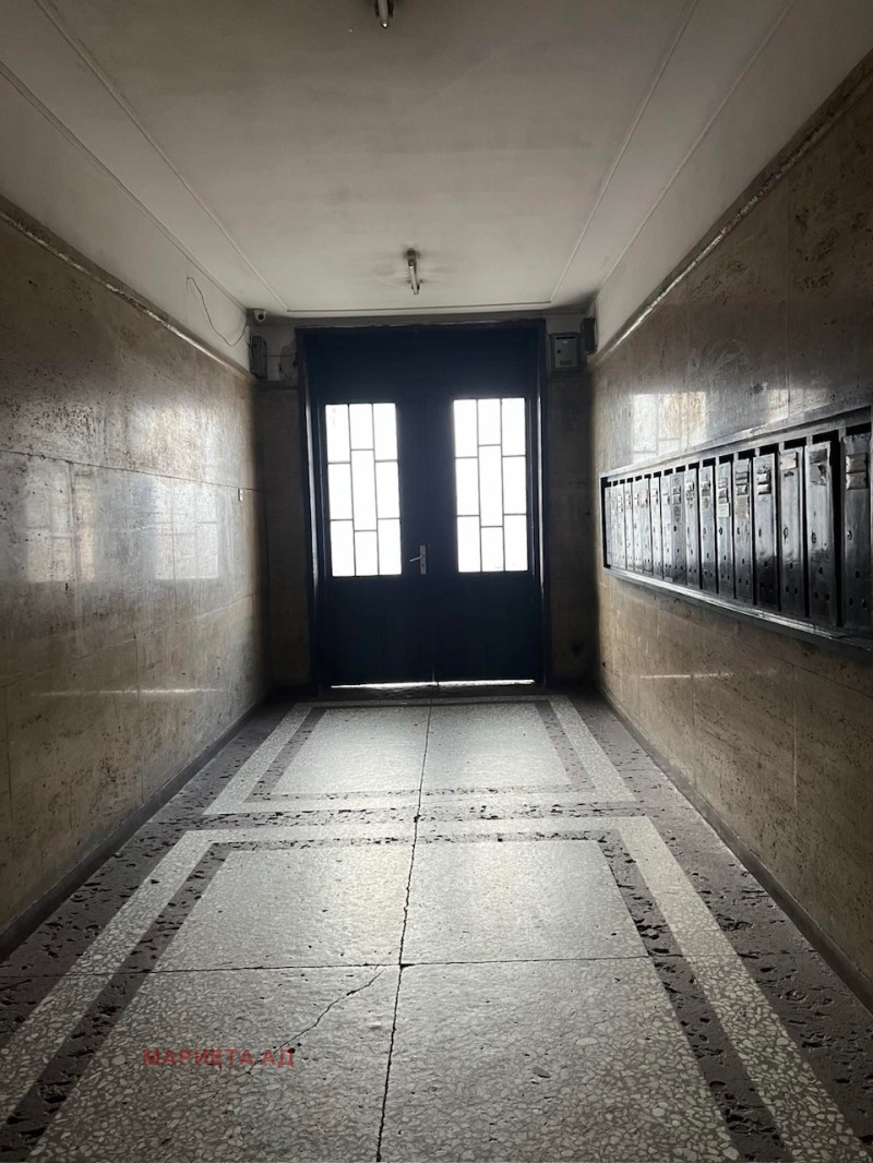 Продава 3-СТАЕН, гр. София, Център