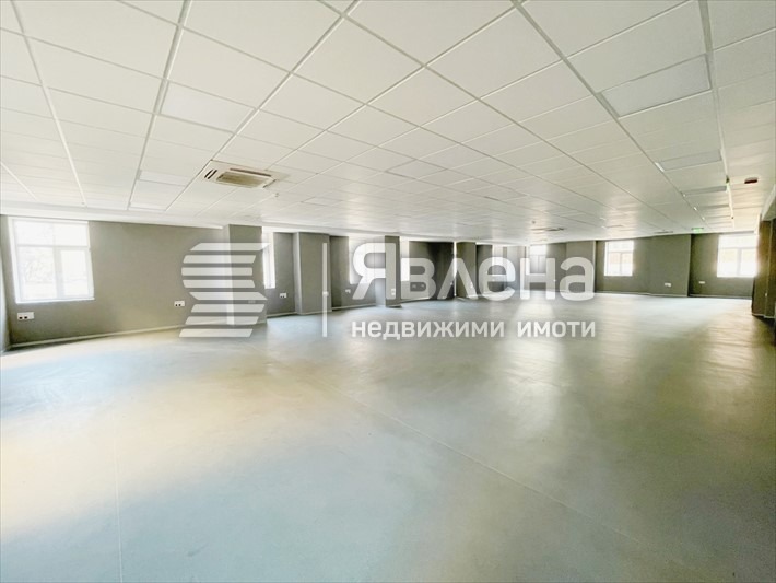 Продава ОФИС, гр. Пловдив, Център, снимка 2 - Офиси - 54480532
