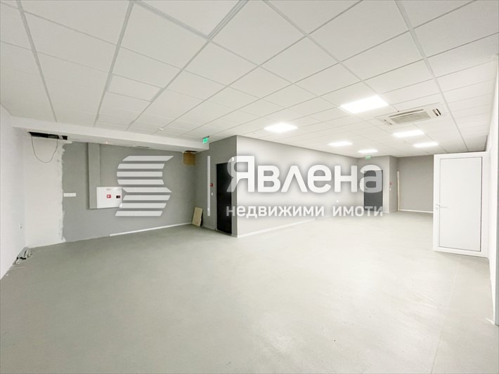 Продава ОФИС, гр. Пловдив, Център, снимка 3 - Офиси - 54480532