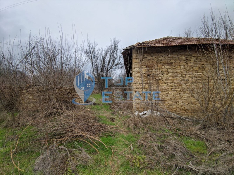 Продава КЪЩА, с. Долна Липница, област Велико Търново, снимка 11 - Къщи - 47193634