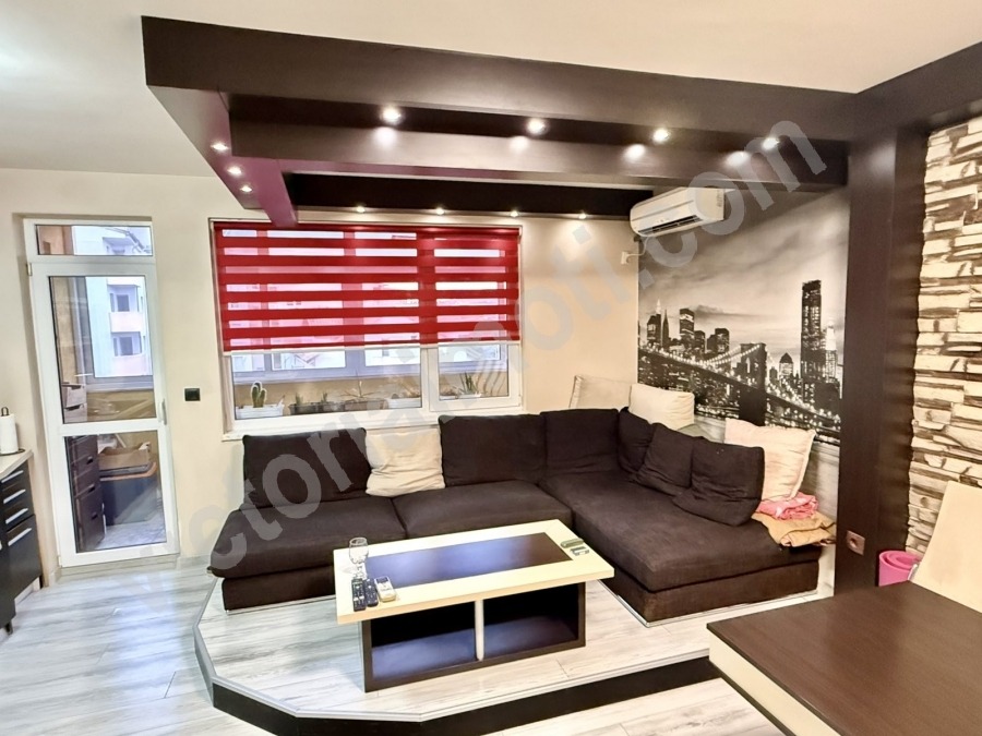 Продава 3-СТАЕН, гр. Велико Търново, Бузлуджа, снимка 2 - Апартаменти - 55396310