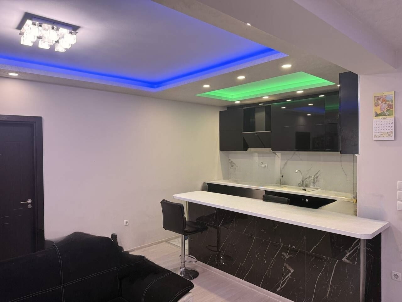 Продава 3-СТАЕН, гр. Пловдив, Център, снимка 3 - Апартаменти - 56725950