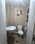 Продава ЕТАЖ ОТ КЪЩА, град Кюстендил, Бузлуджа • 85000 € • 83056206 — Holmes.bg