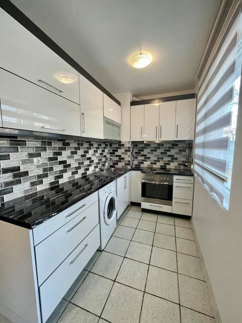 Продава 4-СТАЕН, гр. София, Младост 2, снимка 3 - Апартаменти - 53492338