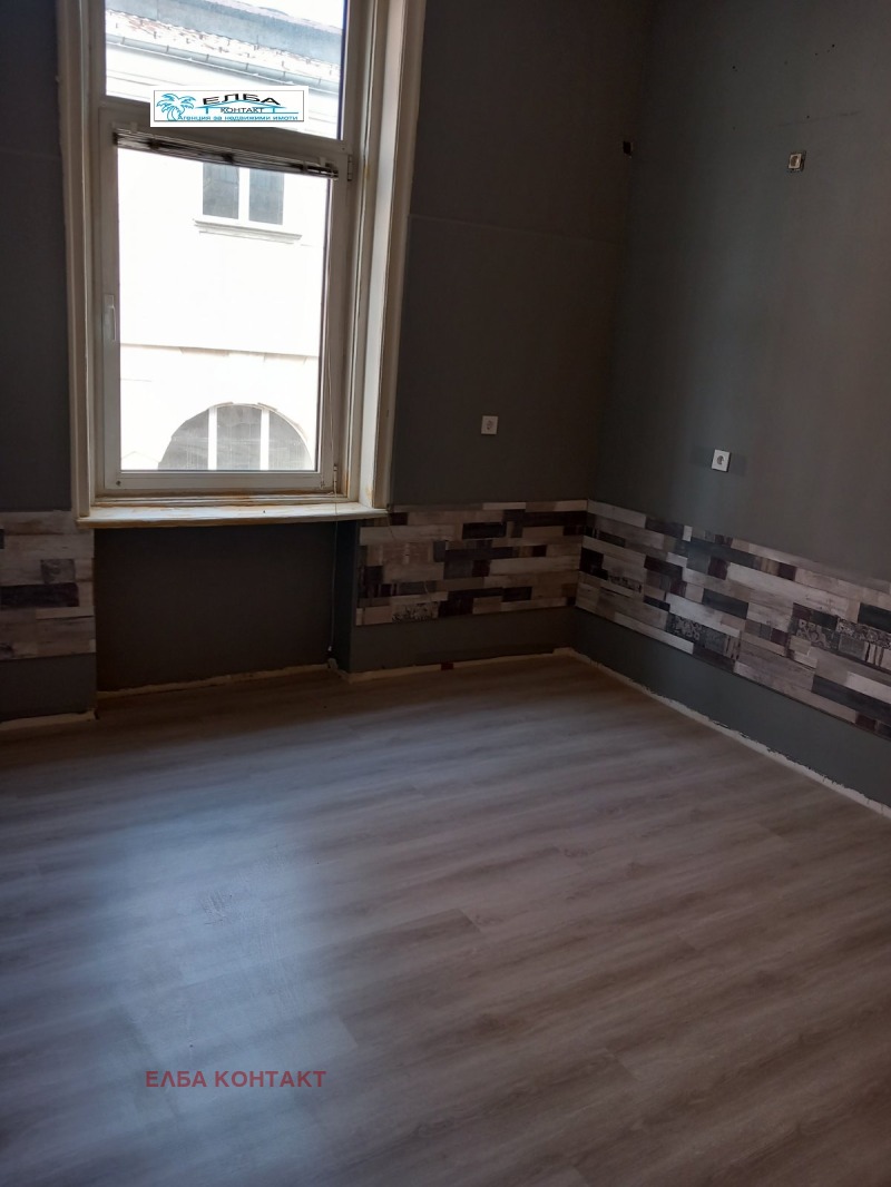 Na sprzedaż  Biuro Sofia , Centar , 600 mkw | 90080152 - obraz [8]