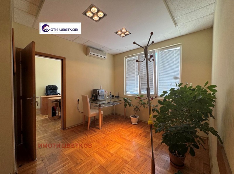 Продаја  Канцеларија Враца , Центар , 140 м2 | 95788277 - слика [4]