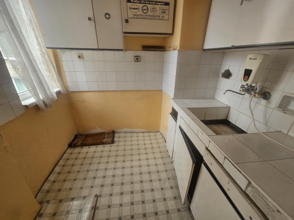 Продава 4-СТАЕН, гр. Кърджали, Център, снимка 2 - Апартаменти - 33379274