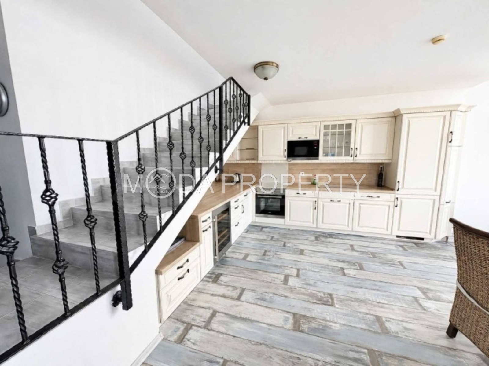Продава МЕЗОНЕТ, гр. Ахелой, област Бургас, снимка 7 - Апартаменти - 55807425
