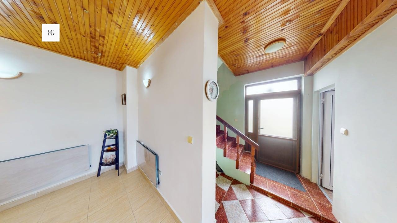 Продава КЪЩА, с. Порой, област Бургас, снимка 3 - Къщи - 53765728