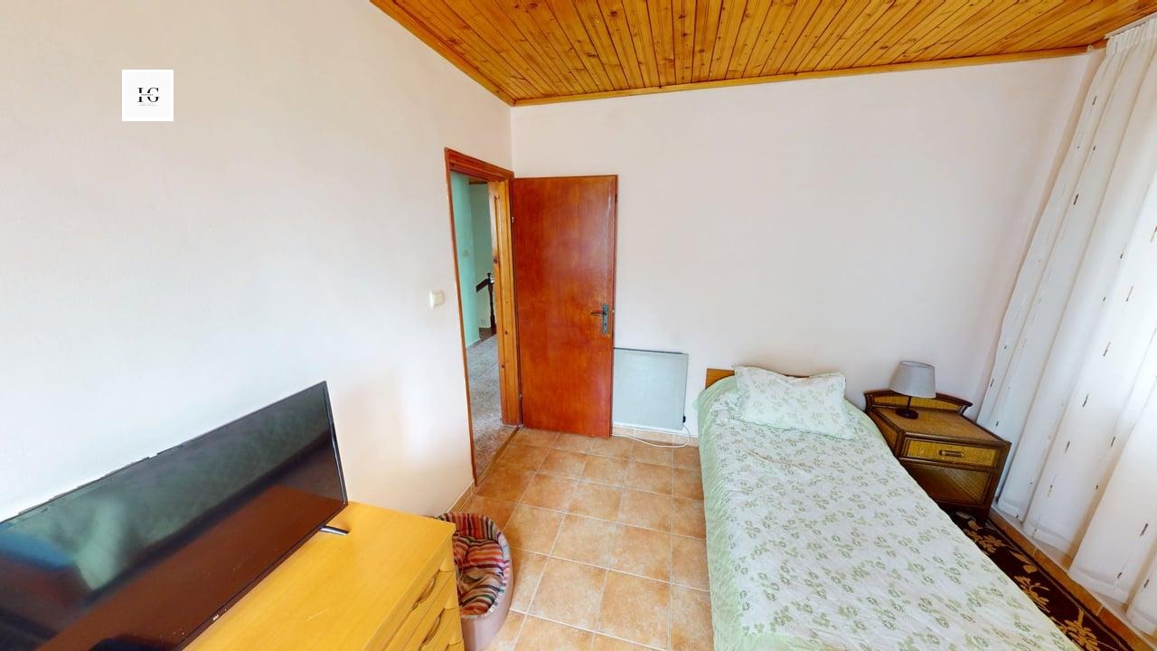 Продава КЪЩА, с. Порой, област Бургас, снимка 10 - Къщи - 53765728