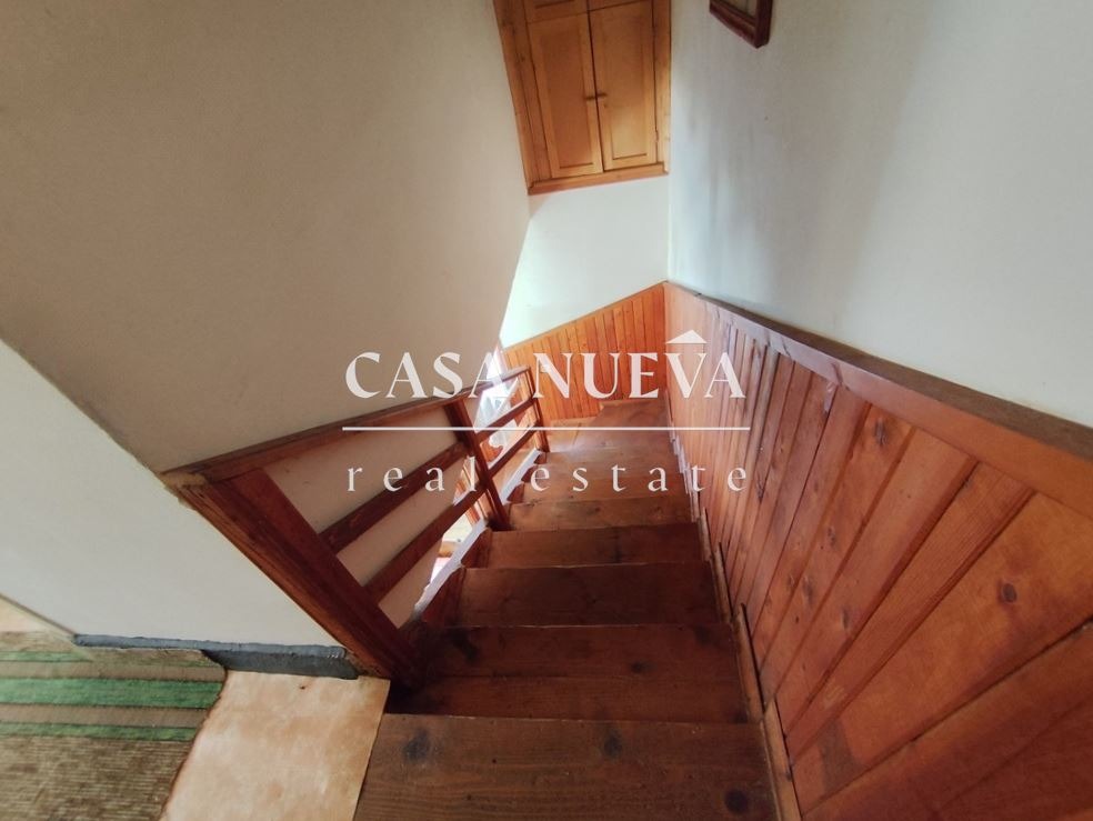 Продава КЪЩА, с. Реяновци, област Перник, снимка 7 - Къщи - 54259231