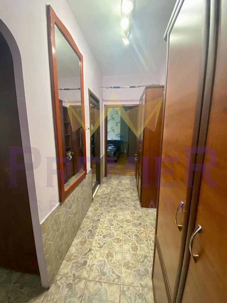 Продава  2-стаен град Перник , Димова махала , 60 кв.м | 91749802 - изображение [10]