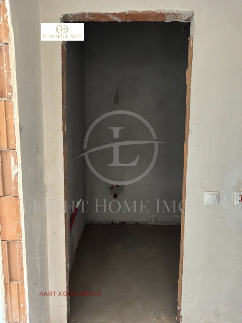 En venta  1 dormitorio Plovdiv , Jristo Smirnenski , 71 metros cuadrados | 70361847 - imagen [10]
