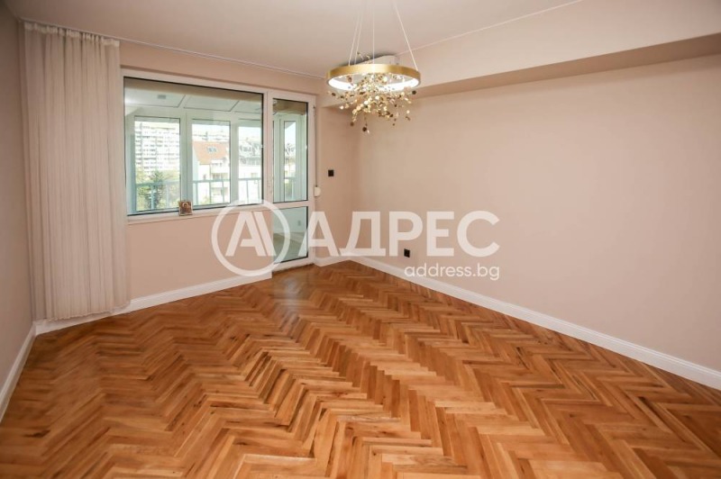 Продава  3+ slaapkamer Sofia , Belite brezi , 211 кв.м | 76342383 - изображение [12]