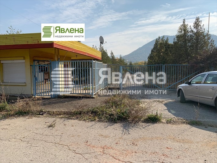 Zu verkaufen  Industriegebäude region Sofia , Wratschesch , 3230 qm | 43190574 - Bild [2]