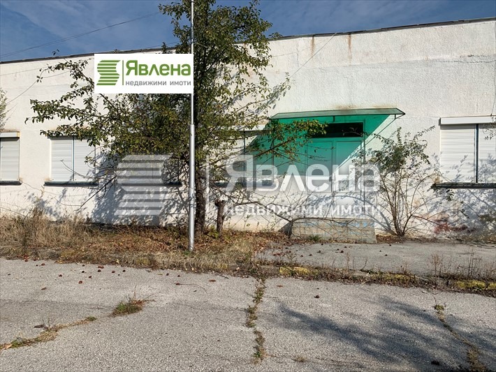 Zu verkaufen  Industriegebäude region Sofia , Wratschesch , 3230 qm | 43190574 - Bild [5]