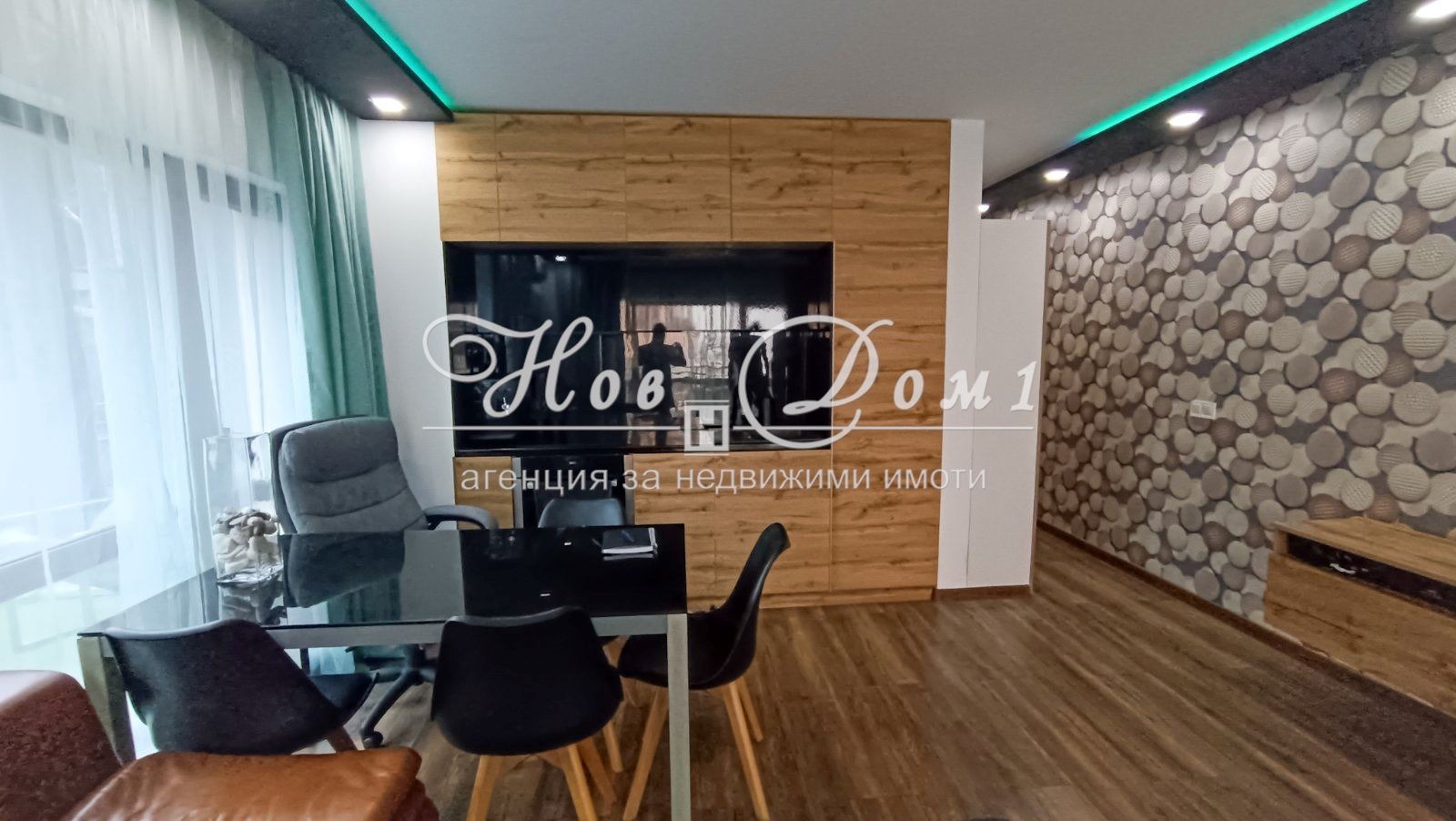 Продава 3-СТАЕН, гр. Варна, Възраждане 3, снимка 2 - Апартаменти - 53960200
