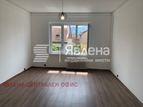 Продава  2-стаен, град София