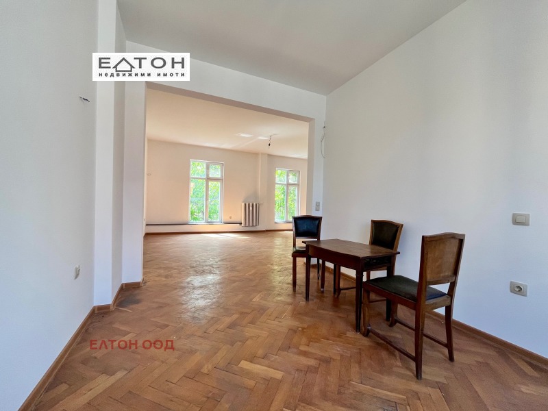 Te koop  3 slaapkamers Sofia , Tsentar , 140 m² | 23481531 - afbeelding [4]