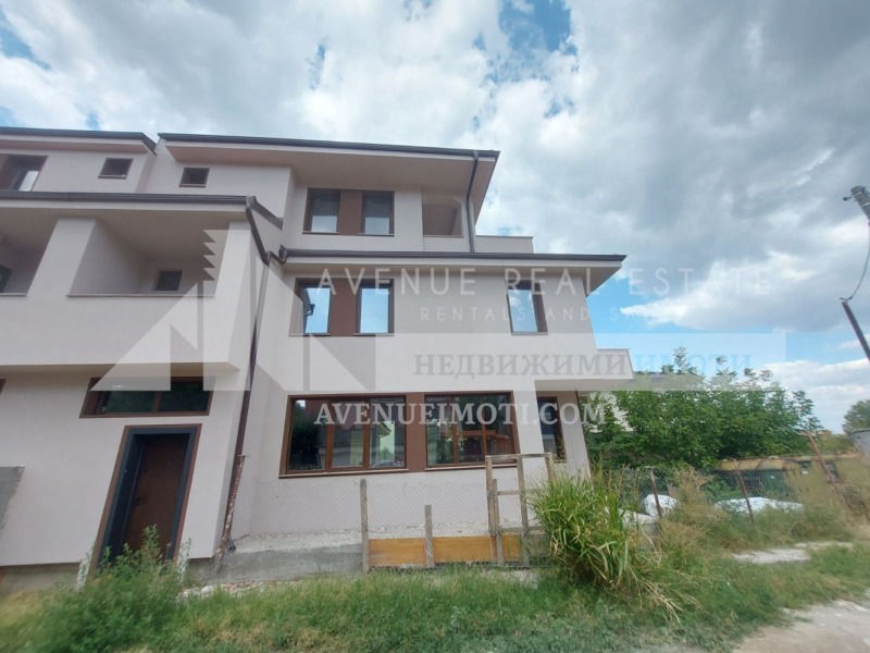 En venta  Casa región Plovdiv , Markovo , 165 metros cuadrados | 15486535 - imagen [2]