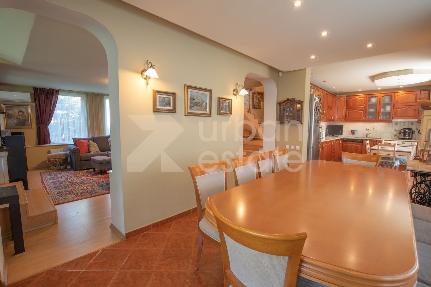 Продава КЪЩА, гр. София, Симеоново, снимка 4 - Къщи - 55358012