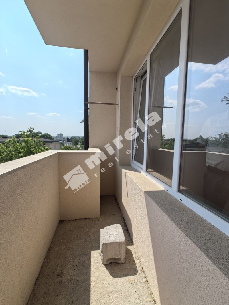 Продается  1 спальня Ямбол , Център , 70 кв.м | 88527354 - изображение [3]