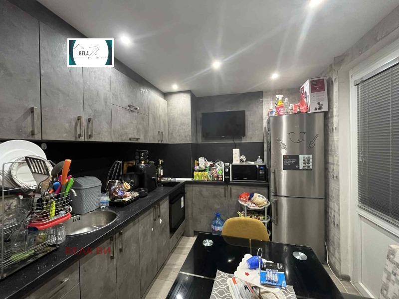 Продава 2-СТАЕН, гр. Радомир, област Перник, снимка 2 - Апартаменти - 52986892