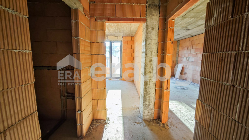 Продава 2-СТАЕН, гр. Търговище, Вароша, снимка 5 - Апартаменти - 52720040