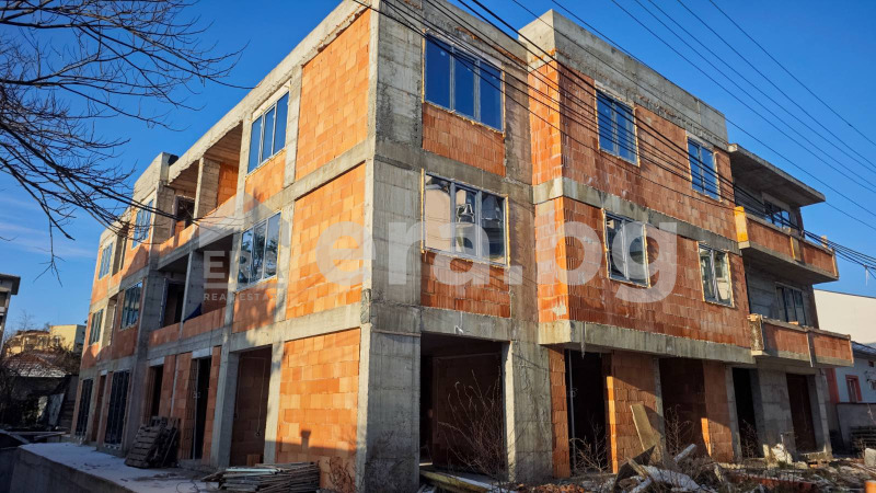 Продава 2-СТАЕН, гр. Търговище, Вароша, снимка 8 - Апартаменти - 52720040