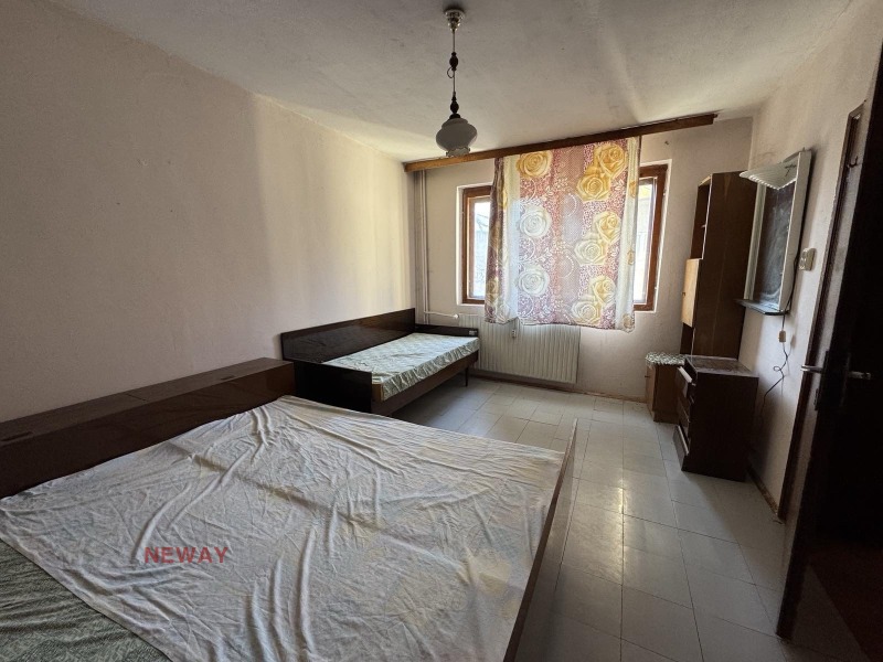 Na prodej  2 ložnice Pleven , Idealen centar , 82 m2 | 64721386 - obraz [2]