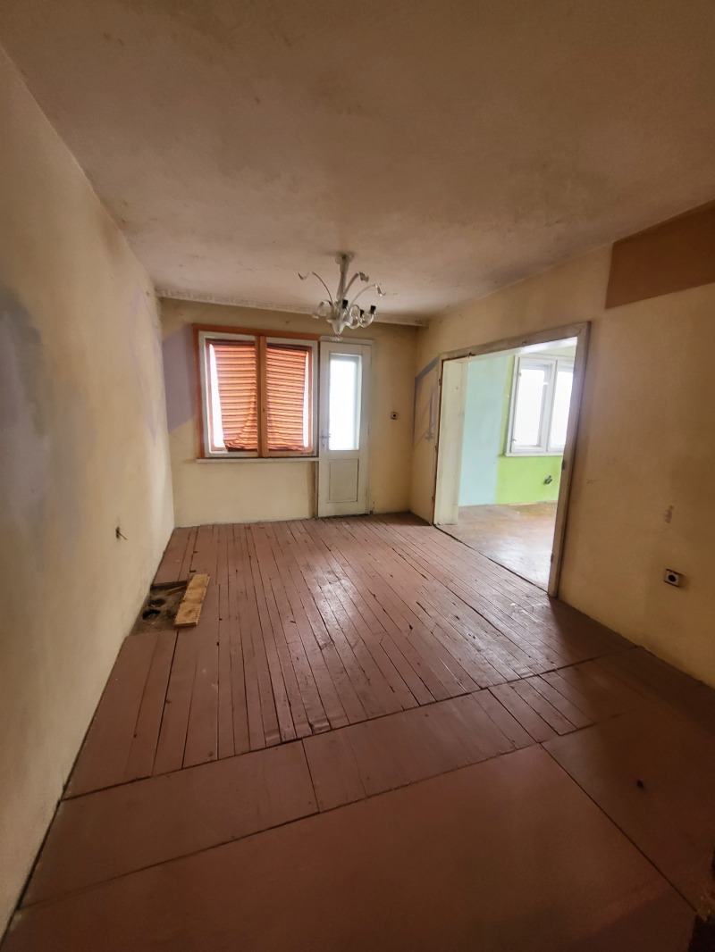 Продава 3-СТАЕН, гр. Плевен, Идеален център, снимка 13 - Апартаменти - 53184141