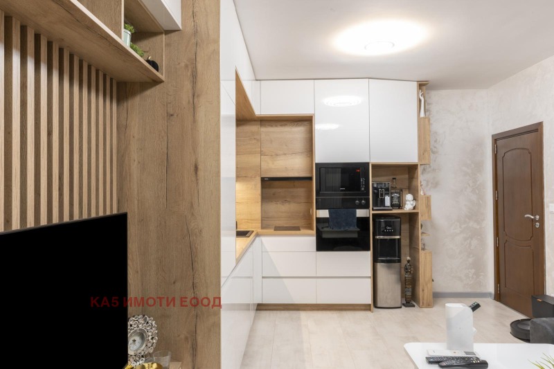 Продава 4-СТАЕН, гр. София, Левски Г, снимка 3 - Апартаменти - 52372205