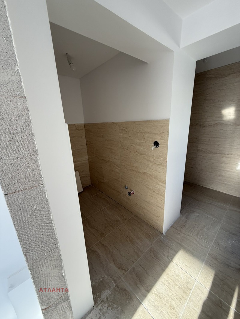 Продава 4-СТАЕН, гр. Варна, Колхозен пазар, снимка 13 - Апартаменти - 53070355