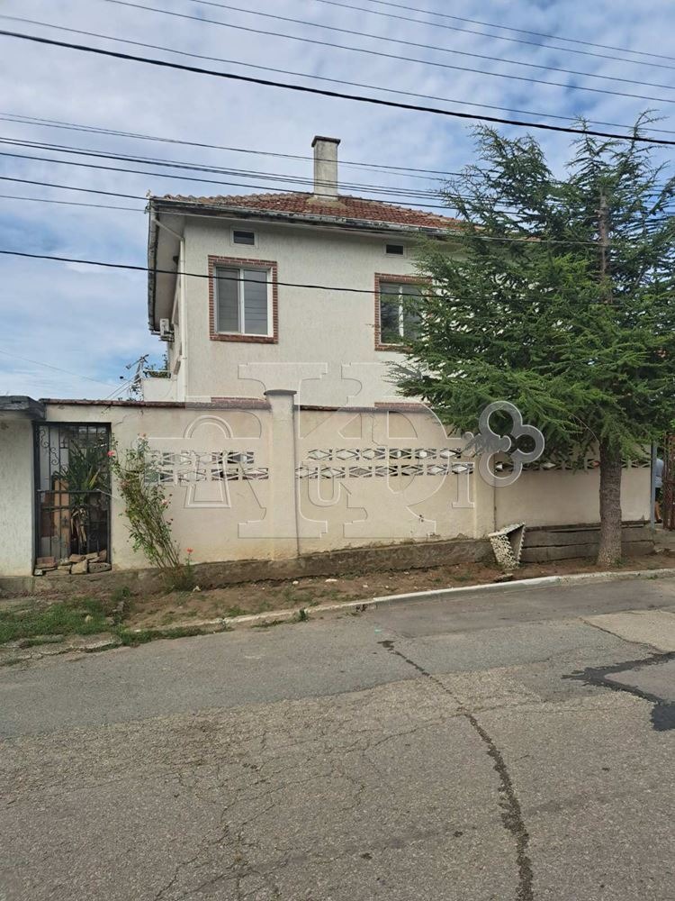 Te koop  Huis regio Varna , Strasjimirovo , 200 m² | 72517344