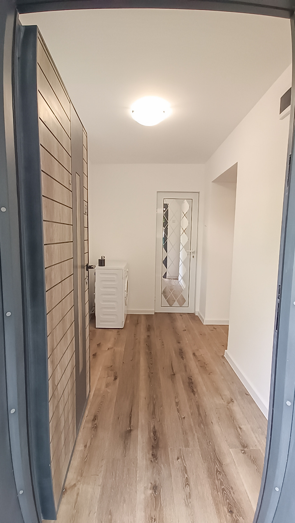 Продава ЕТАЖ ОТ КЪЩА, гр. Пловдив, Център, снимка 11 - Етаж от къща - 54740538