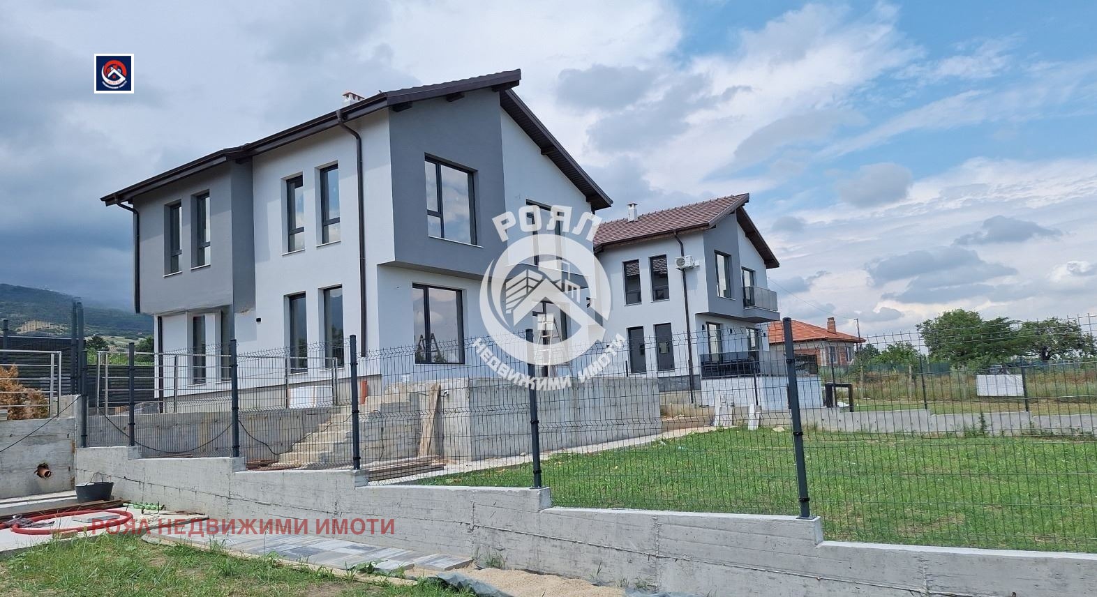 Продава КЪЩА, с. Брестник, област Пловдив, снимка 2 - Къщи - 55495693