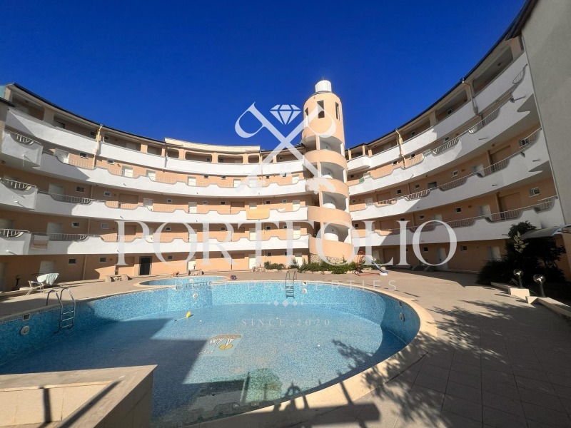 For Sale  Studio region Burgas , k.k. Slanchev bryag , 51 sq.m | 43497084