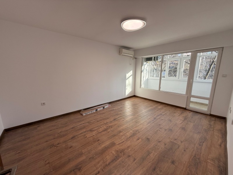 Продава 2-СТАЕН, гр. Русе, Здравец Изток