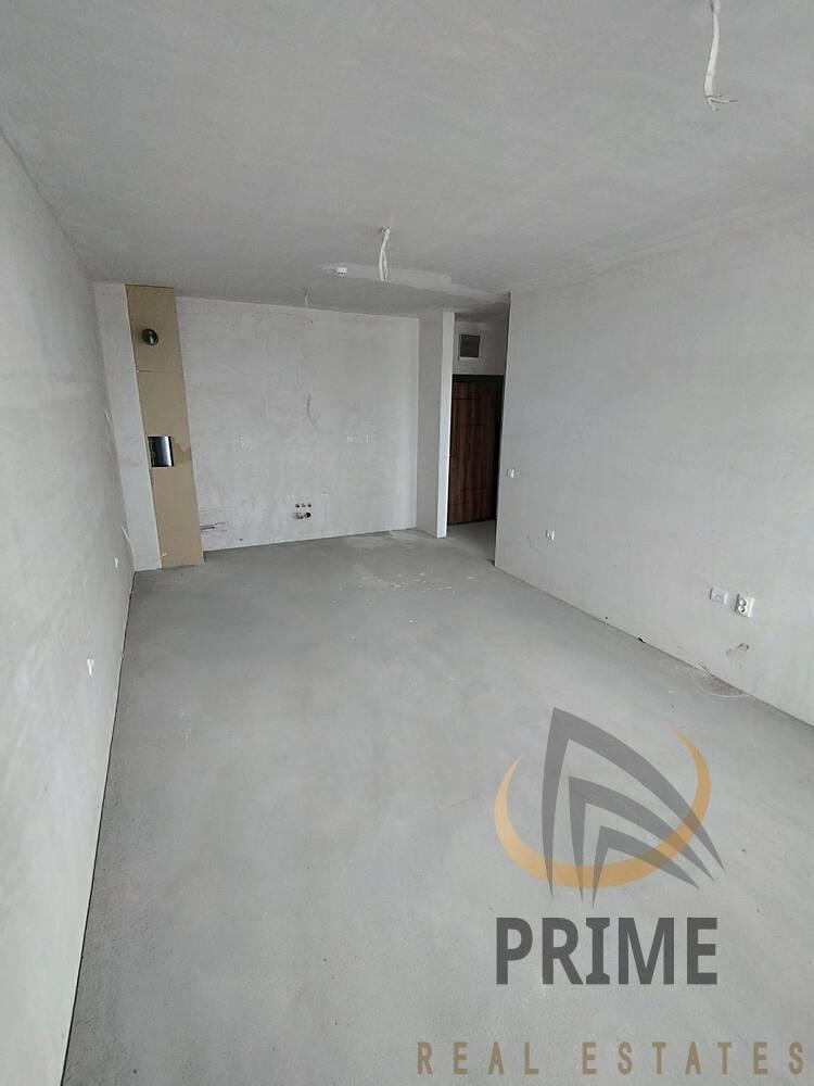 Продава 2-СТАЕН, гр. Бургас, Изгрев, снимка 2 - Апартаменти - 53040580