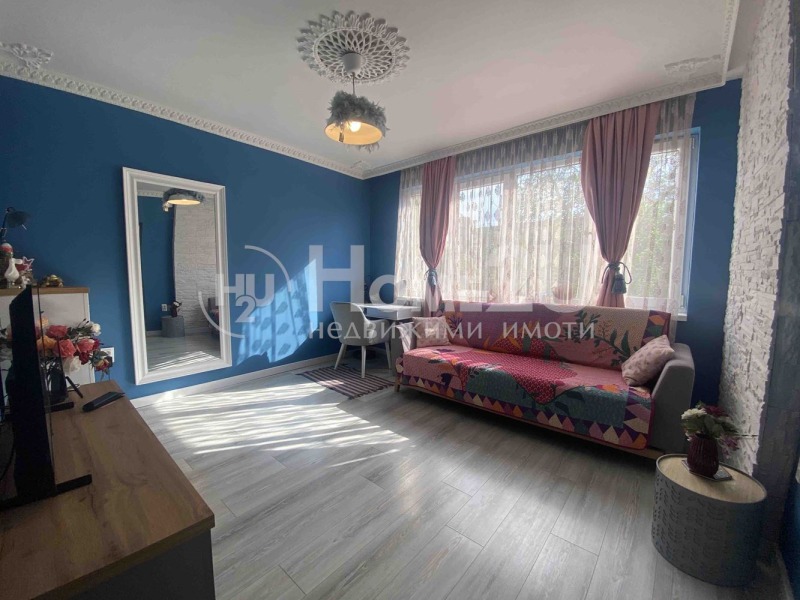 Na sprzedaż  2 sypialnie Warna , Konfuto , 80 mkw | 79628941