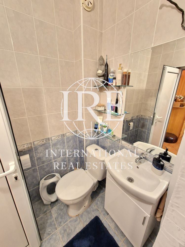 Продава 4-СТАЕН, гр. Добрич, Добротица - Варненска, снимка 16 - Апартаменти - 53950550