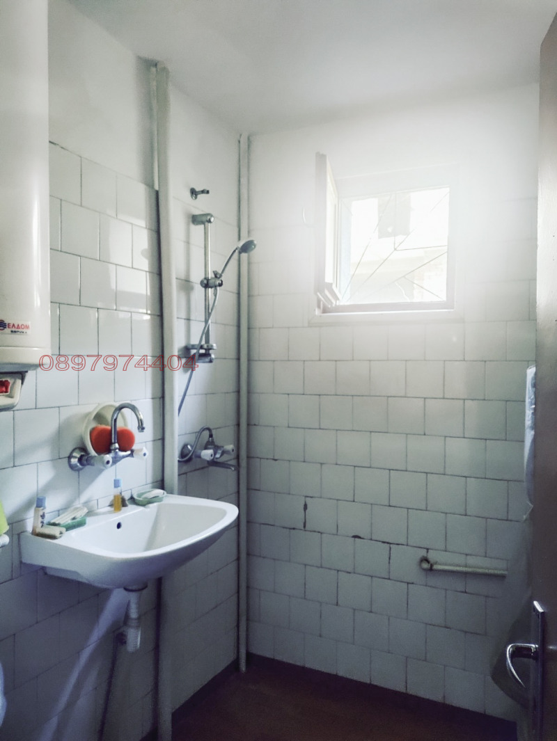 Продава ЕТАЖ ОТ КЪЩА, гр. Попово, област Търговище, снимка 10 - Етаж от къща - 52785078