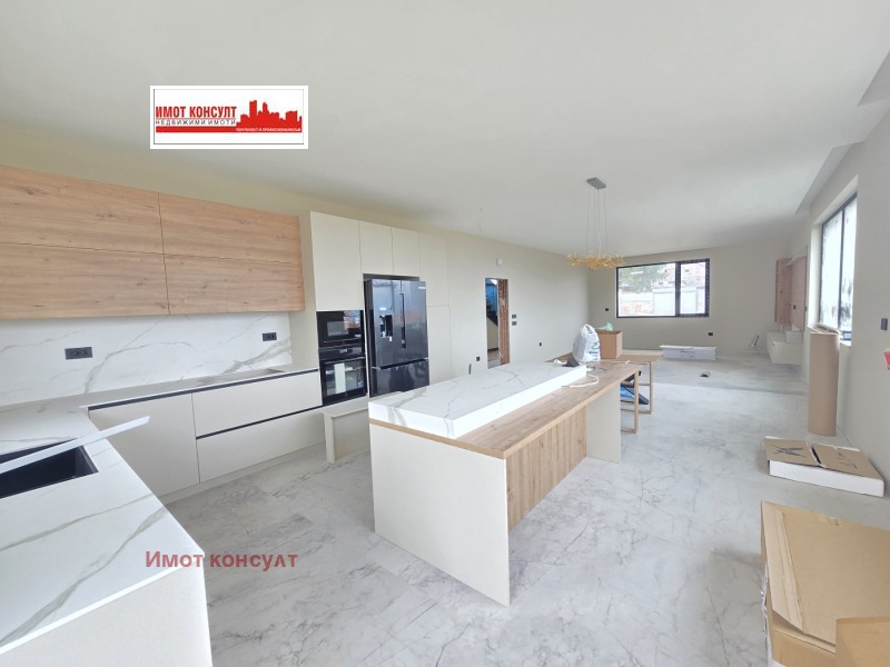 Продава КЪЩА, с. Брестник, област Пловдив, снимка 2 - Къщи - 53286744