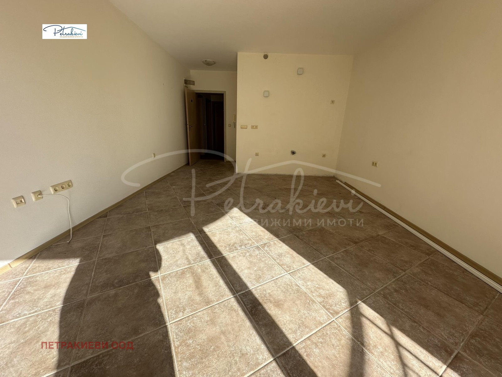 Продава 1-СТАЕН, гр. Ахелой, област Бургас, снимка 3 - Апартаменти - 56267386
